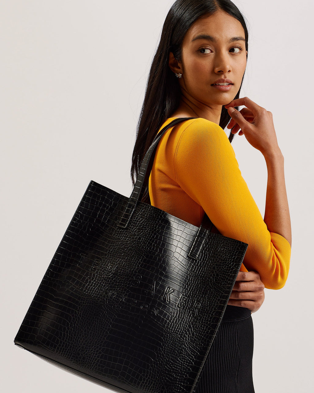 Women's Croccon-Croc Effect Large Icon Bag Black