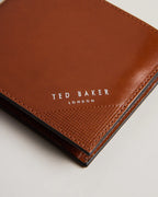 PRUGS: Embossed Corner Leather Bifold Coin Wall