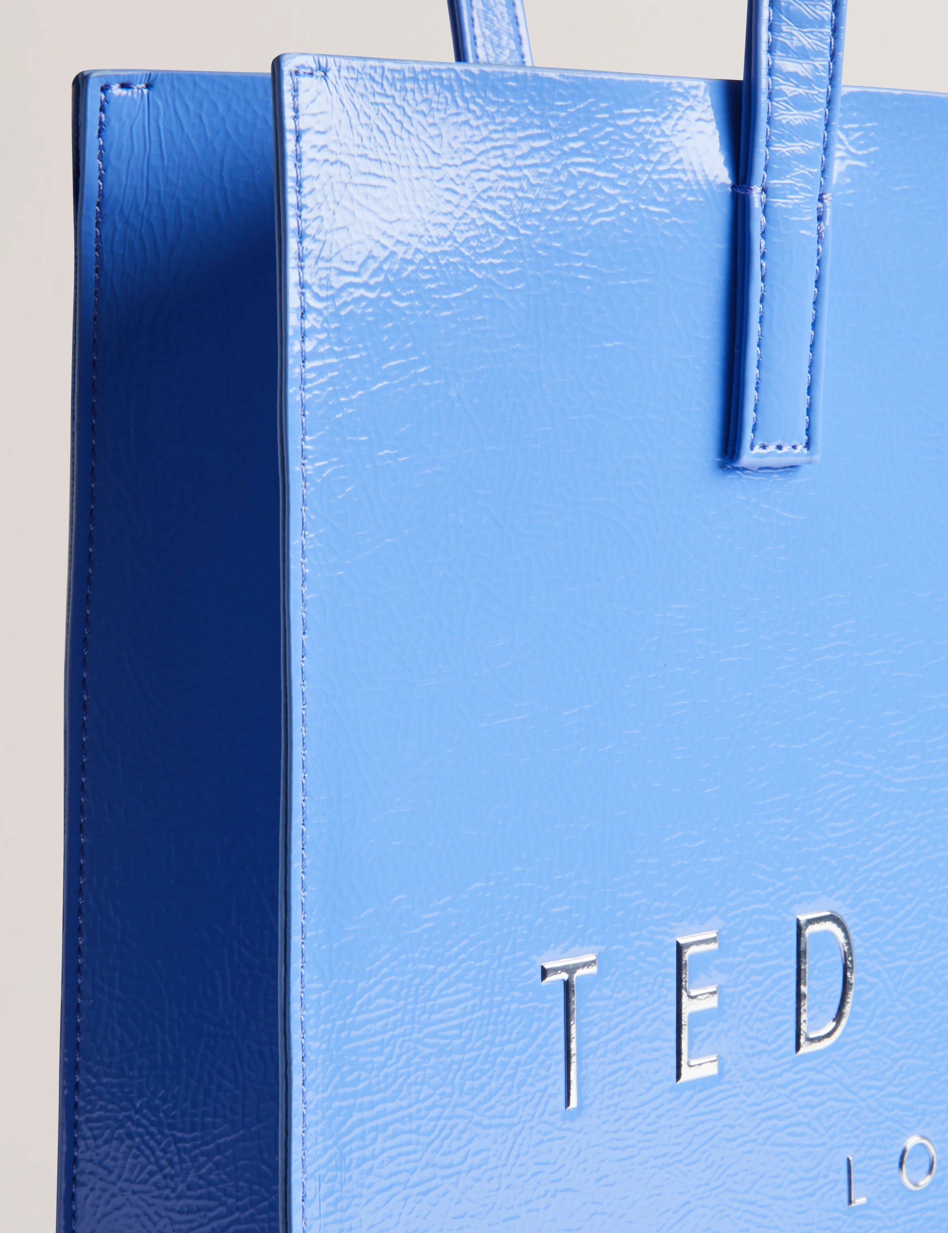 Women's CRINKON-Crinkle Large Icon Bag Ted Baker South Africa Bellabags