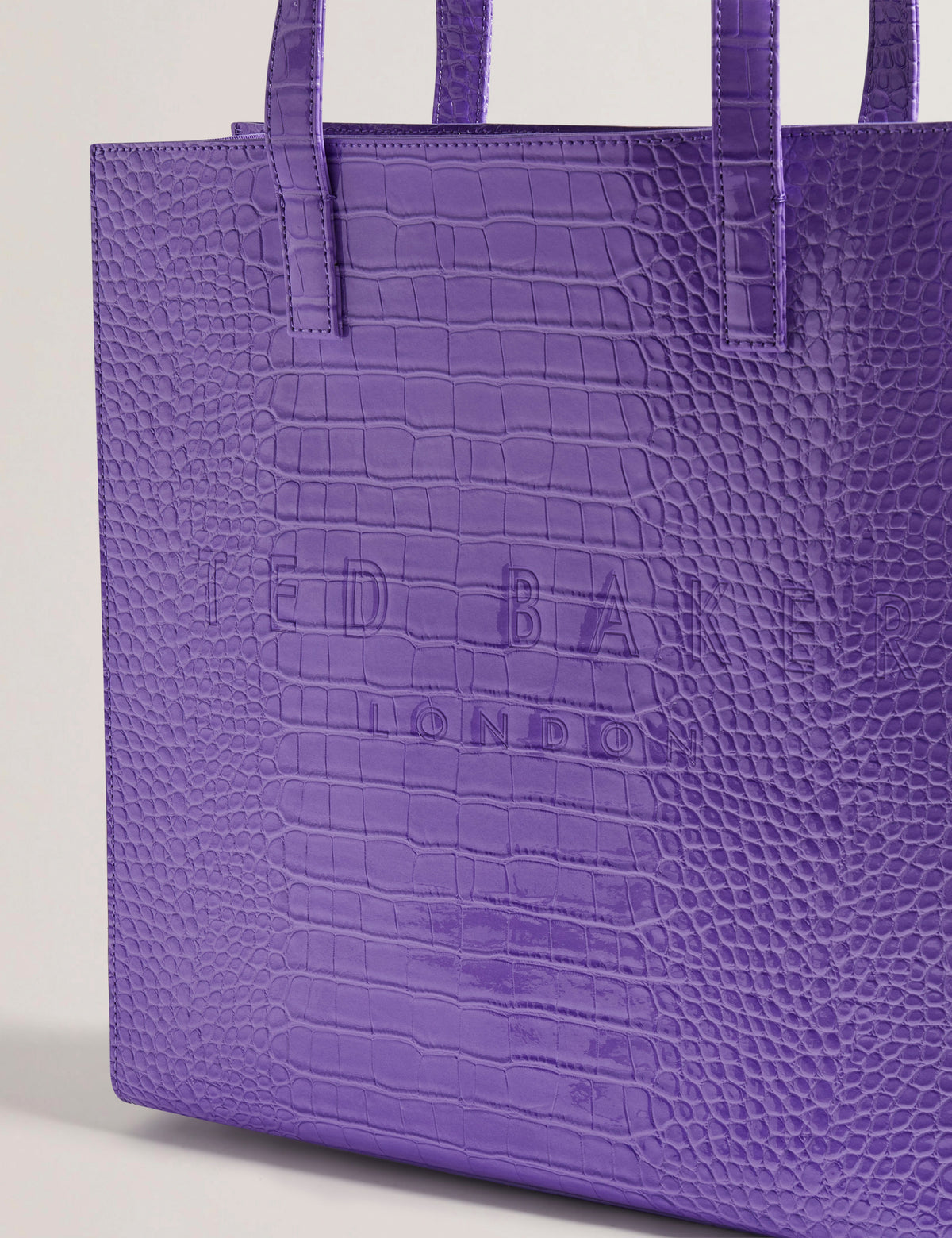 Women's CROCCON-Croc Effect Large Icon Bag