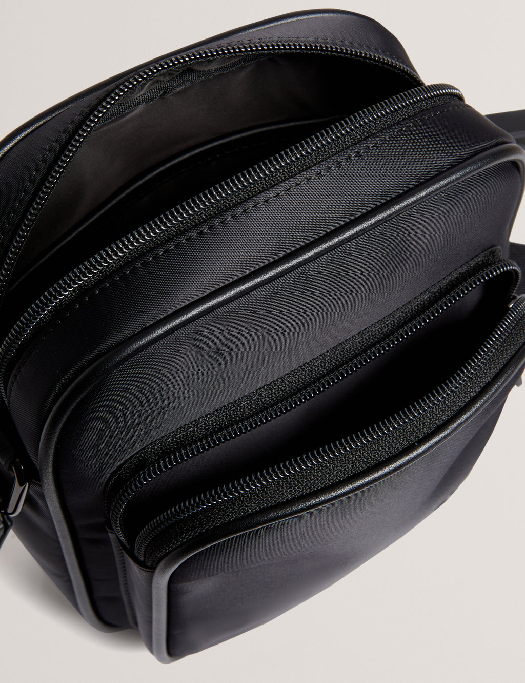 Men's NELVIN-Nylon TB Script Flight Crossbag