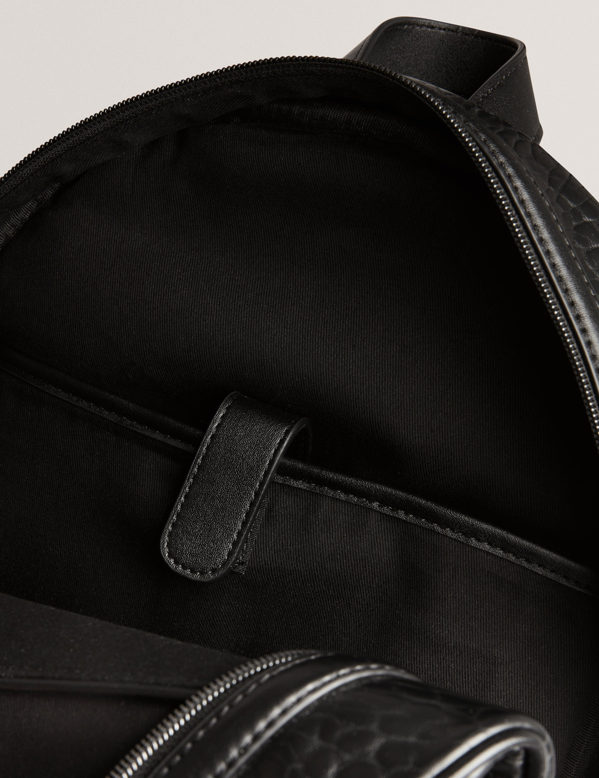 PERIIN: Pebbled PU Backpack