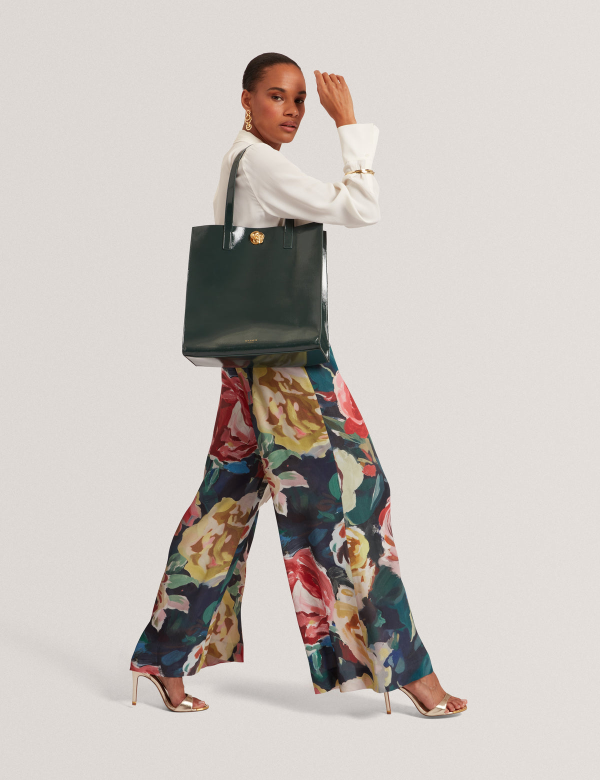ROSENNI: Rose Detail Crinkle Large Tote Bag