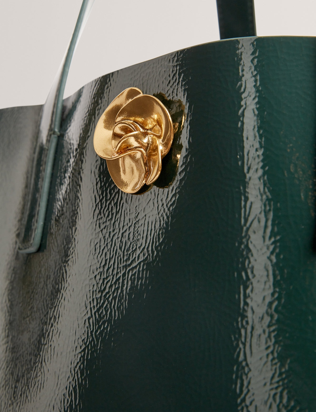 ROSENNI: Rose Detail Crinkle Large Tote Bag