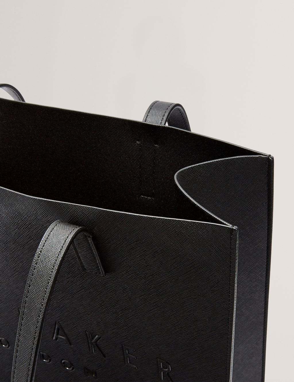 SOOCON: Crosshatch Large Icon Bag Black