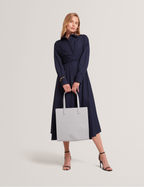 SOOCON: Crosshatch Large Icon Bag