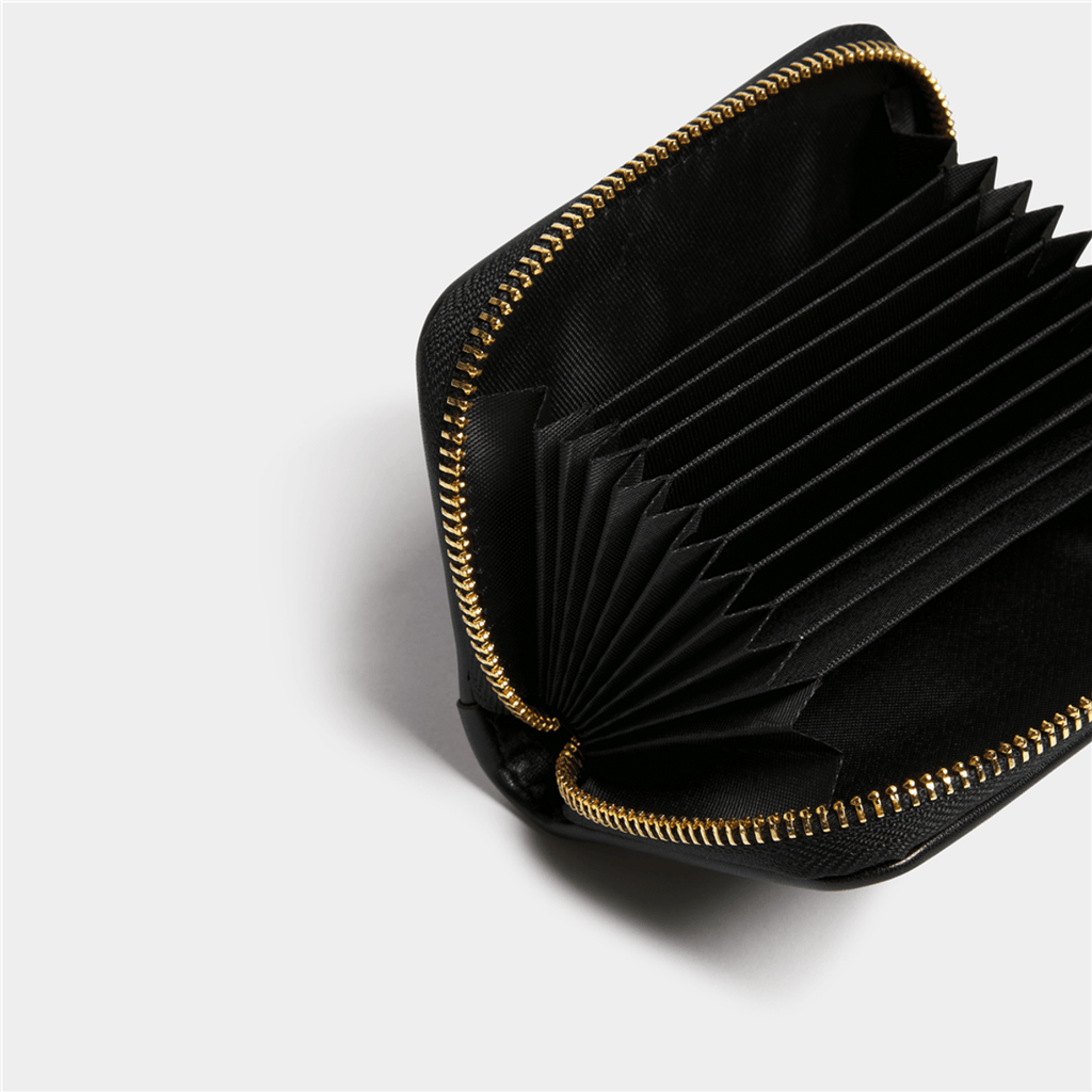 Embossed Cardholder - By Luella - Invoque