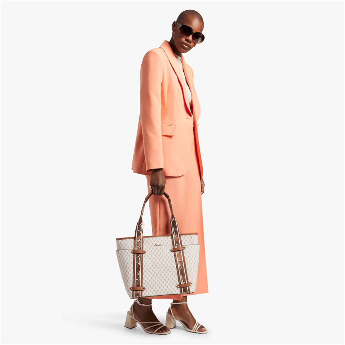 Logo Strap Side Pocket Shopper - By Luella - Invoque