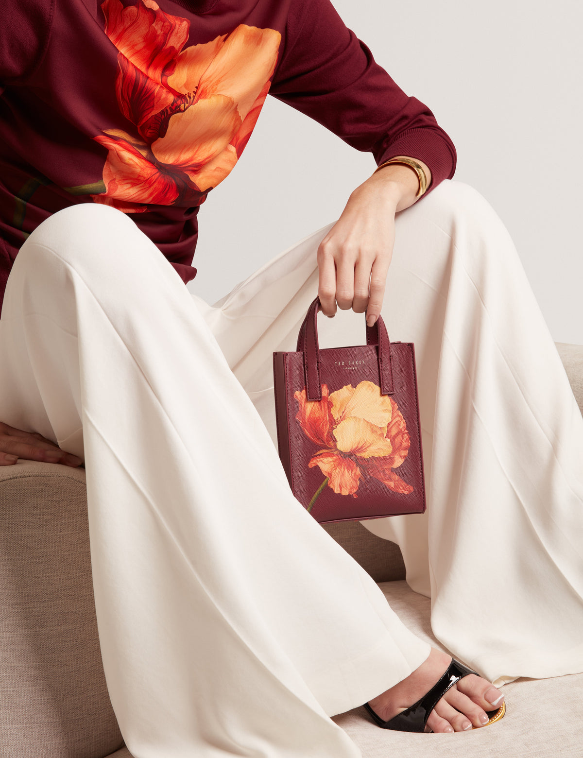 SHILEE: Printed Flower Mini Icon Bag