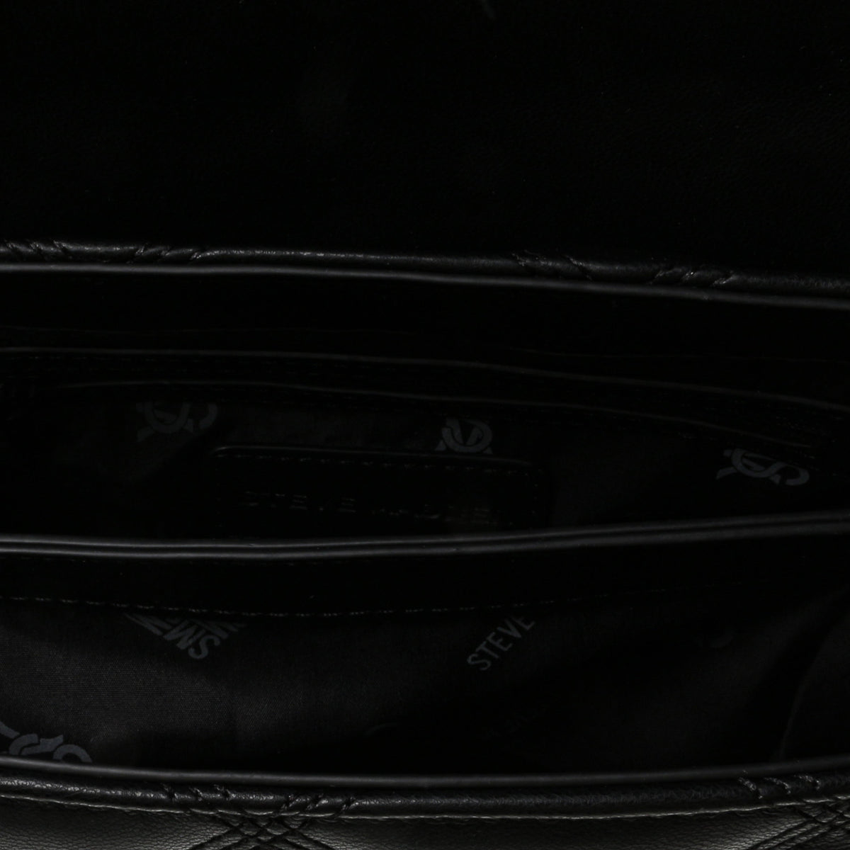 BWORSHIP BLACK/BLACK - By STEVE MADDEN - Invoque
