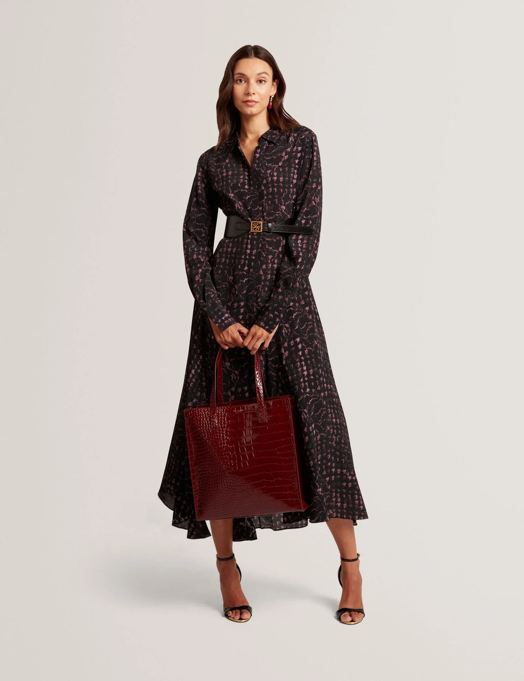 WENELLA: Croc Effect Large Icon Bag